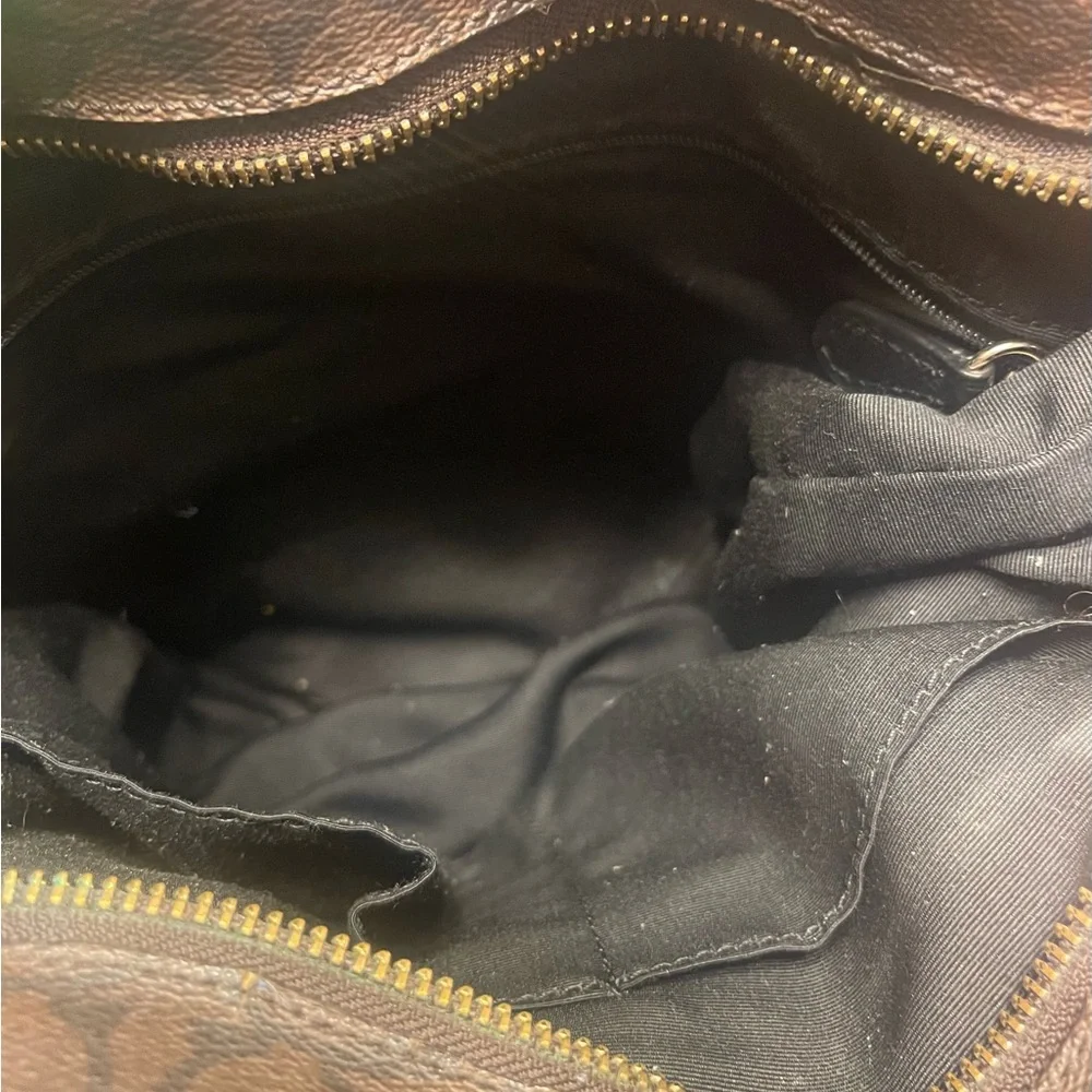 Coach signature tote